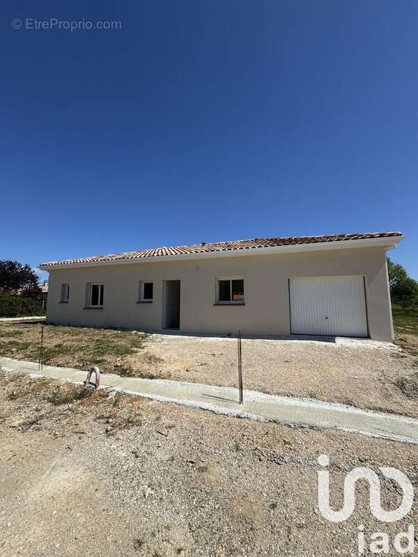 Photo 3 - Maison à MONTBETON