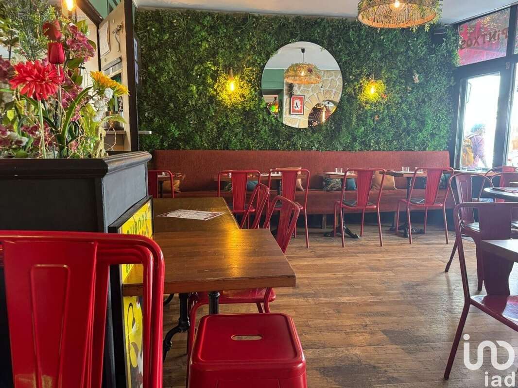 Photo 2 - Commerce à PARIS-4E