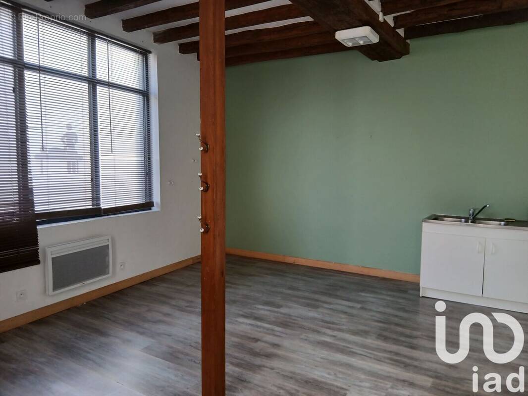 Photo 1 - Maison à JARZE