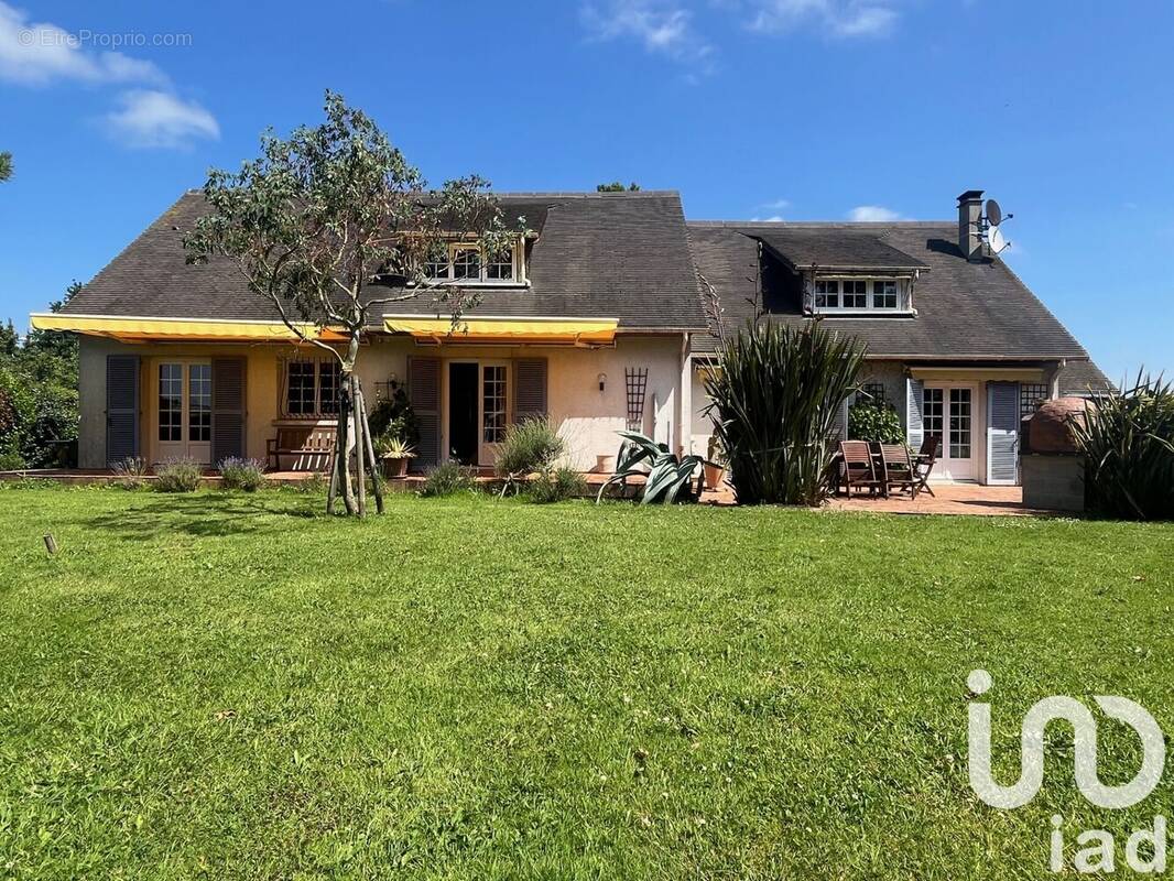 Photo 1 - Maison à SAINT-FROMOND