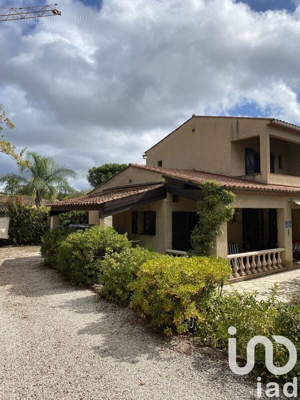 Photo 1 - Maison à COGOLIN