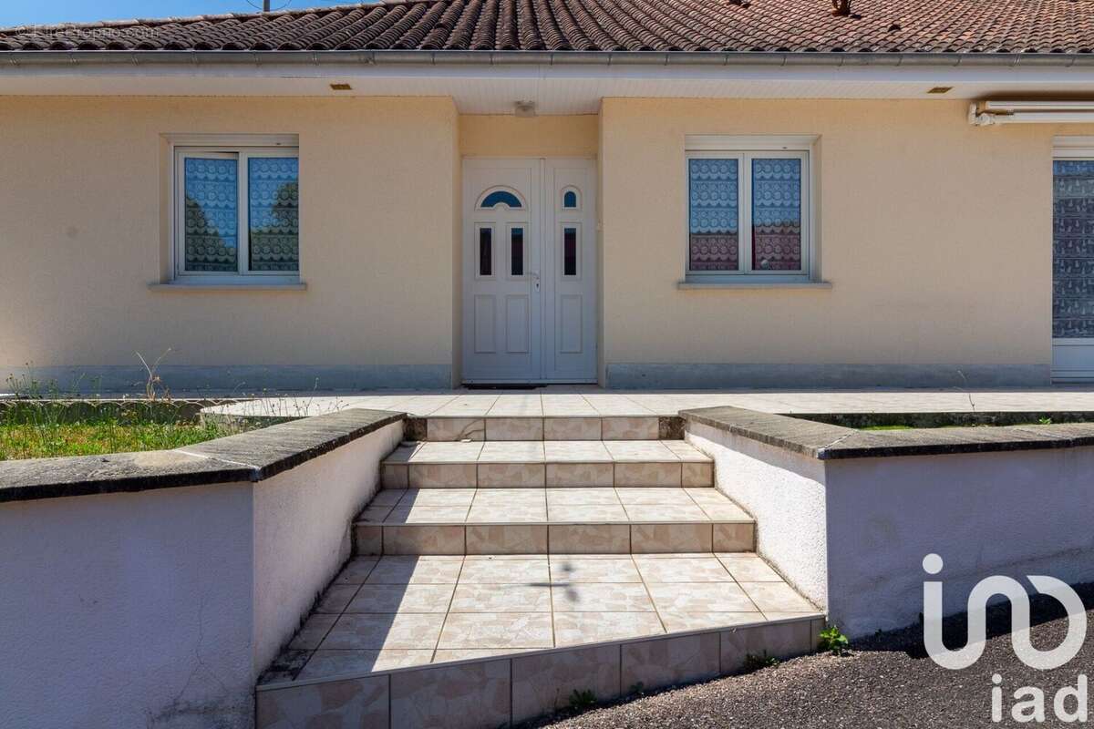 Photo 3 - Maison à SAINT-LEONARD-DE-NOBLAT