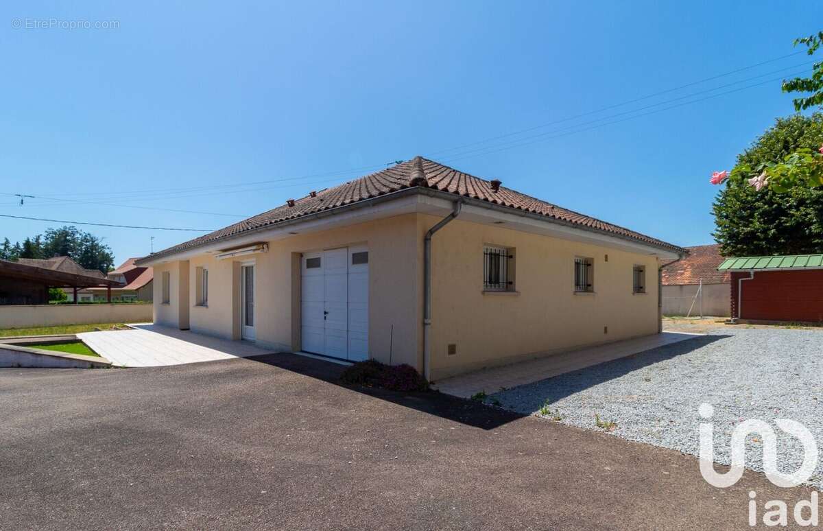 Photo 8 - Maison à SAINT-LEONARD-DE-NOBLAT