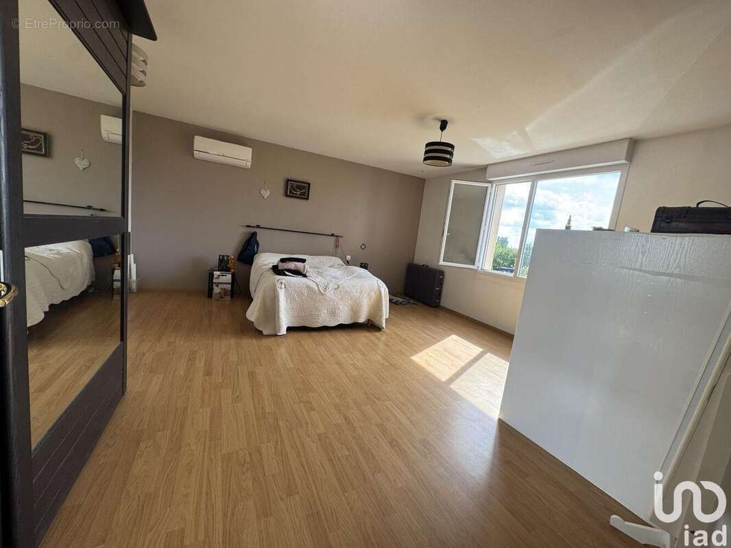 Photo 9 - Maison à NOGENT-L&#039;ARTAUD