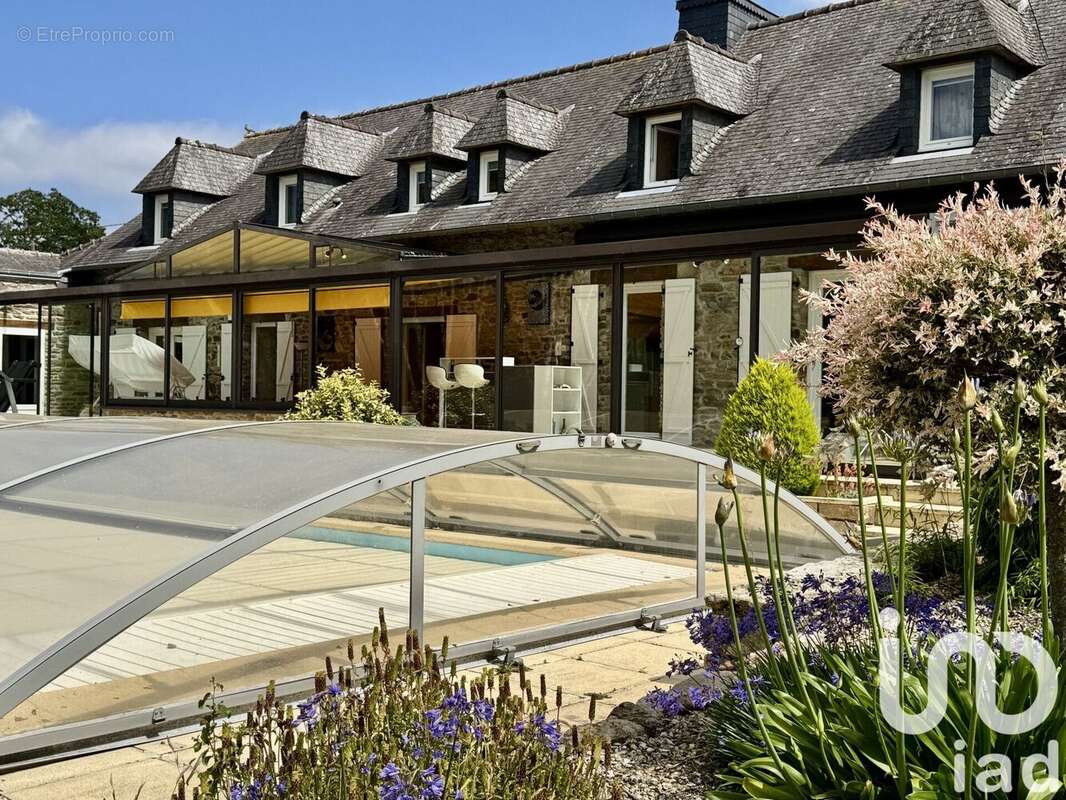 Photo 2 - Maison à PLOUGUENAST