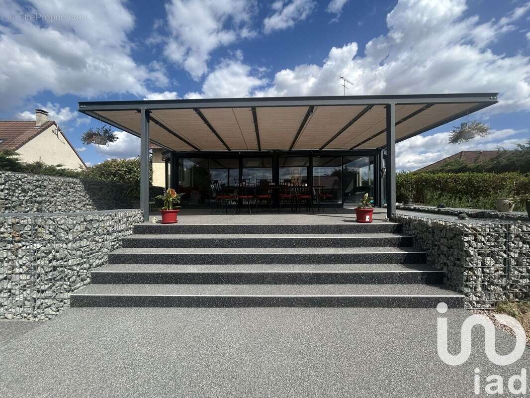 Photo 3 - Maison à COSNE-D&#039;ALLIER