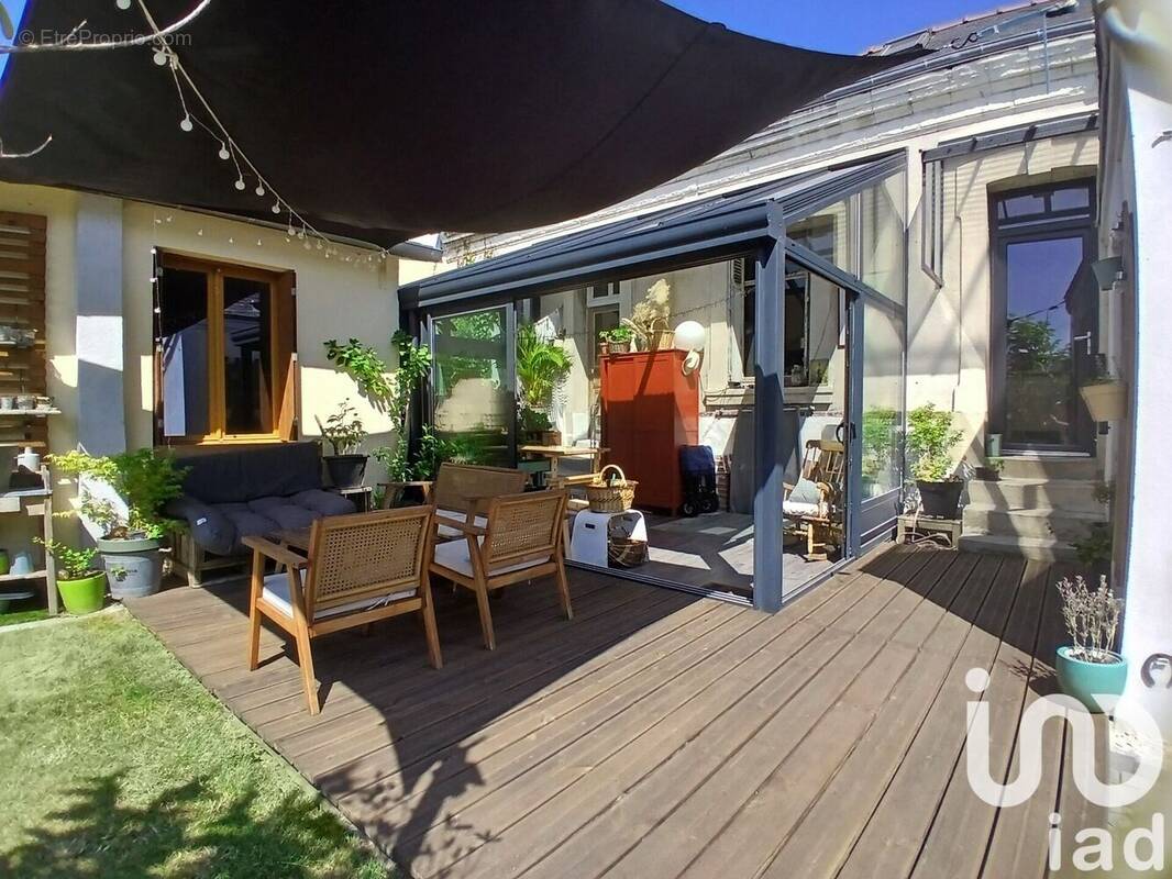 Photo 1 - Maison à TOURS