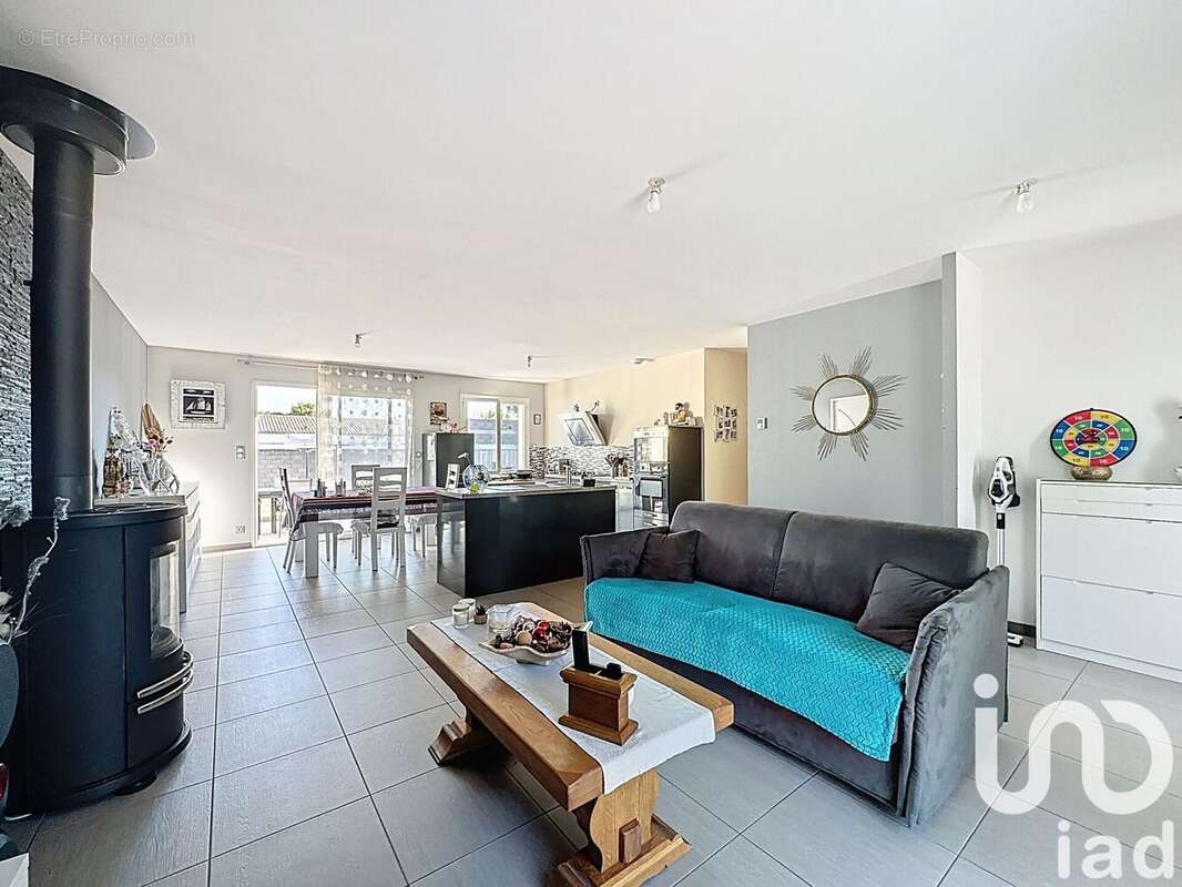 Photo 6 - Maison à BENON