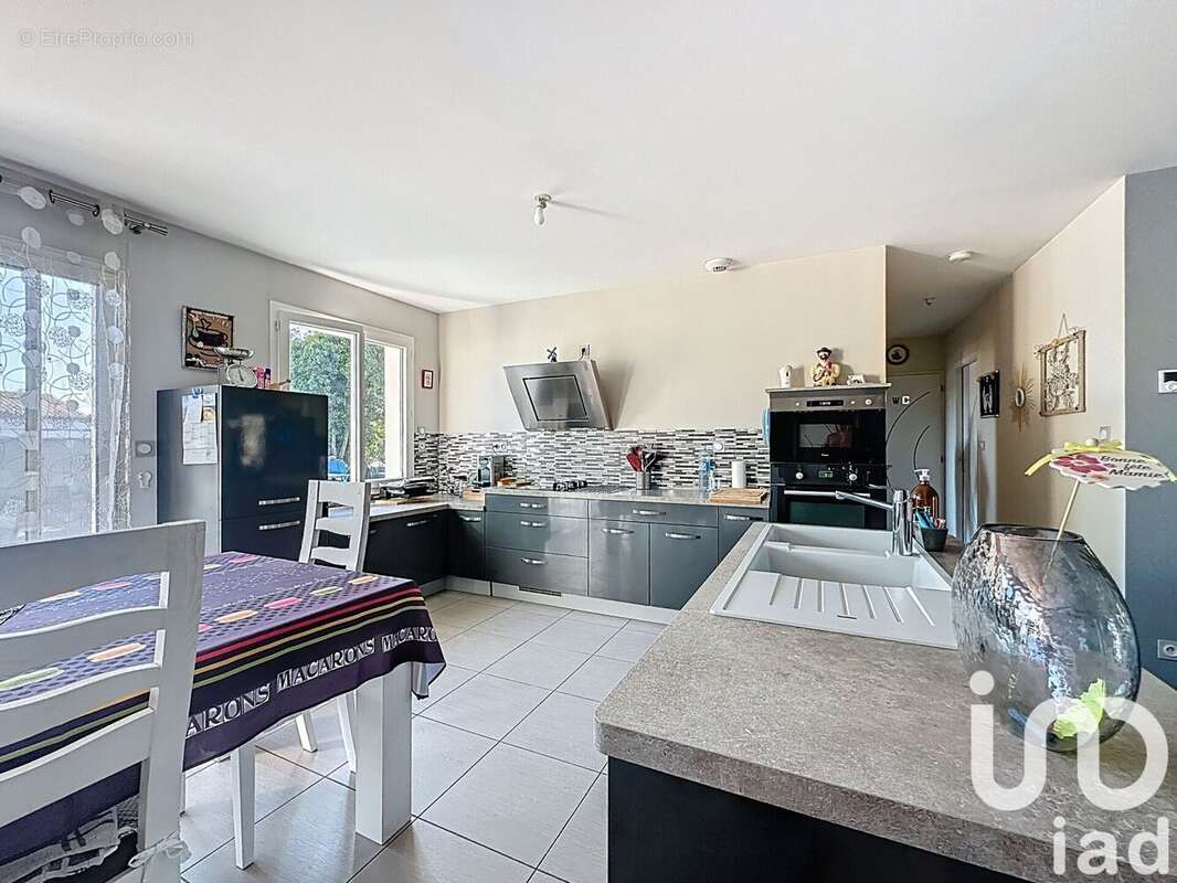 Photo 8 - Maison à BENON