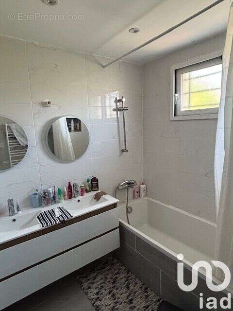 Photo 5 - Maison à RODILHAN