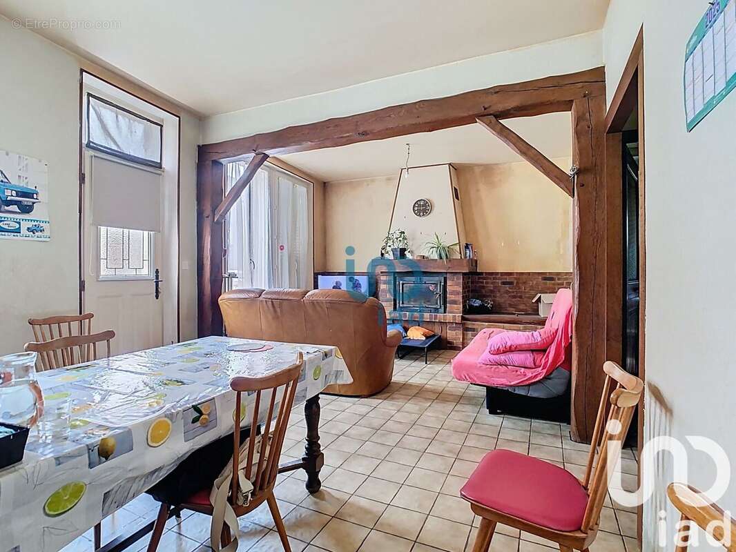 Photo 4 - Maison à FERE-CHAMPENOISE