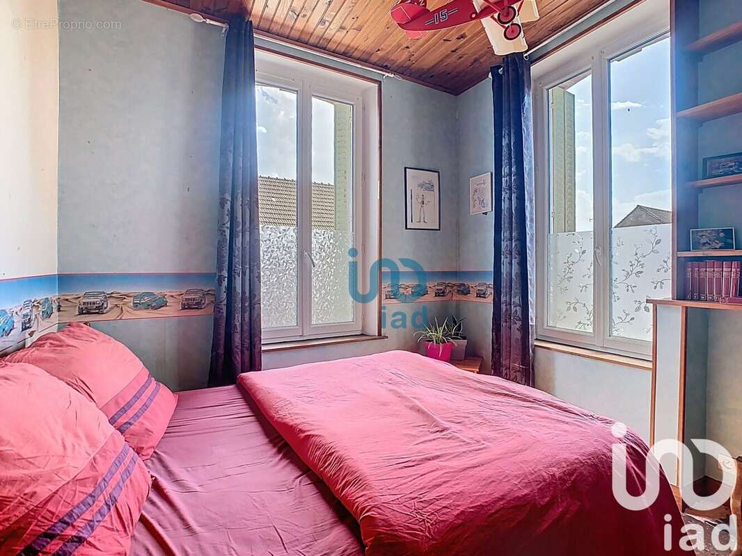 Photo 9 - Maison à FERE-CHAMPENOISE