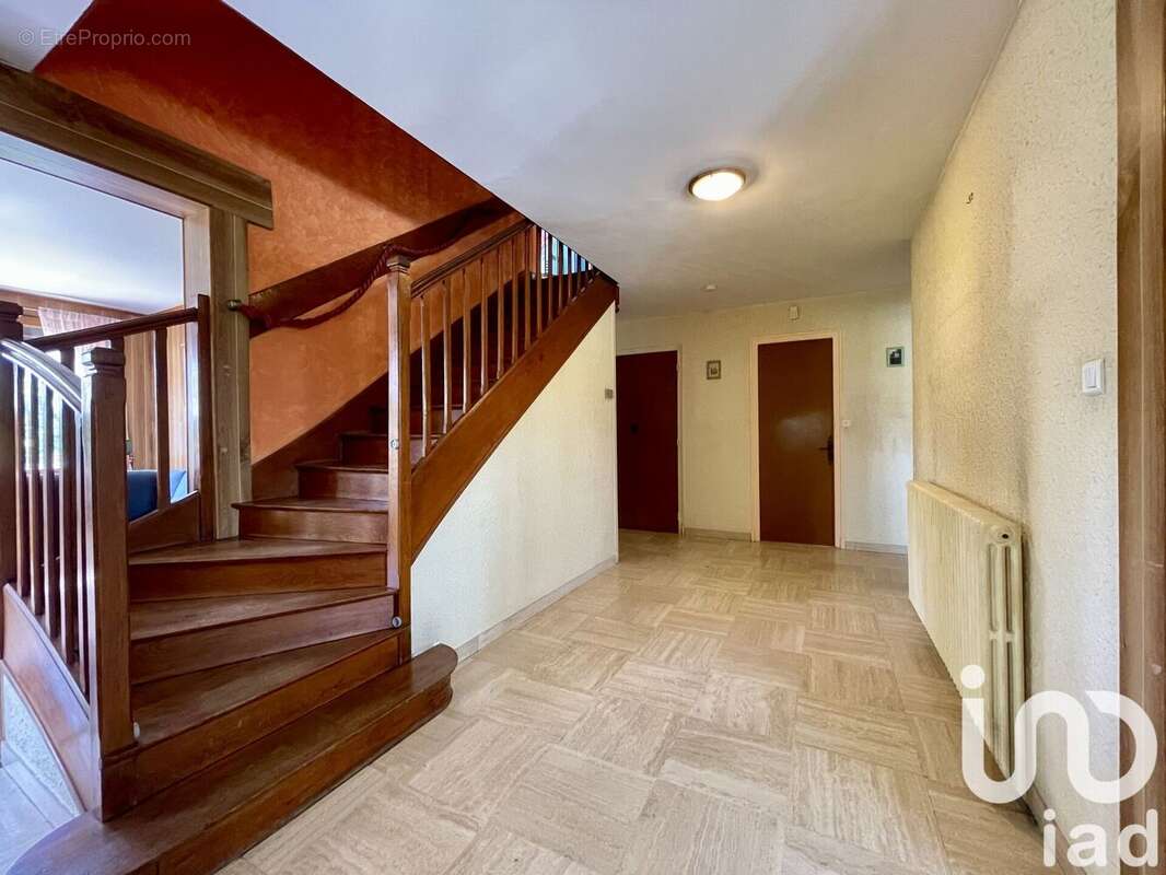 Photo 2 - Maison à ATTIGNY