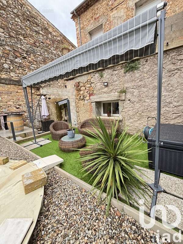 Photo 2 - Maison à SAINT-CHINIAN