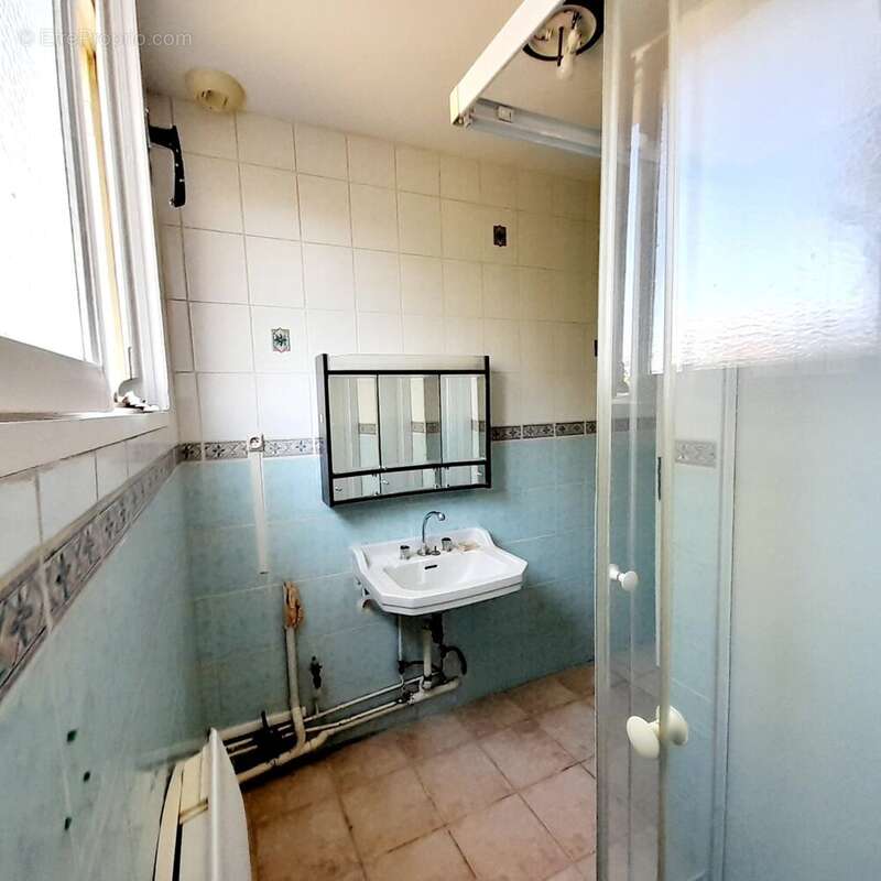 Appartement à VILLENEUVE-SUR-YONNE