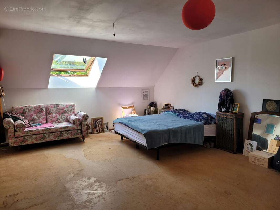 Maison à MOUTIERS-AU-PERCHE