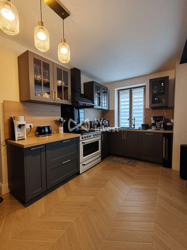 Maison à POURU-SAINT-REMY