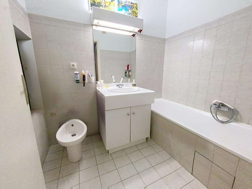 Appartement à MOUGINS