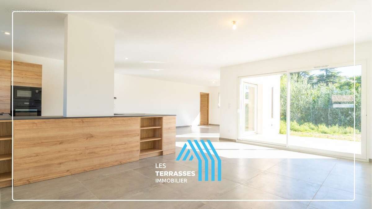 Maison à PIERRELATTE