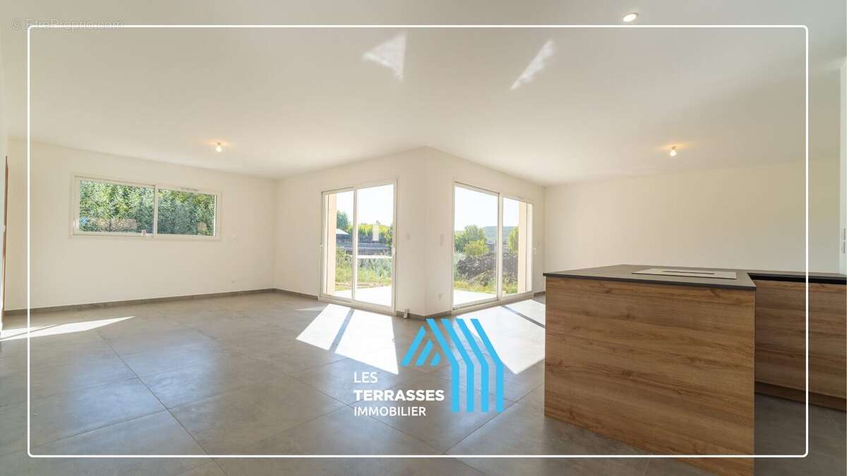 Maison à PIERRELATTE