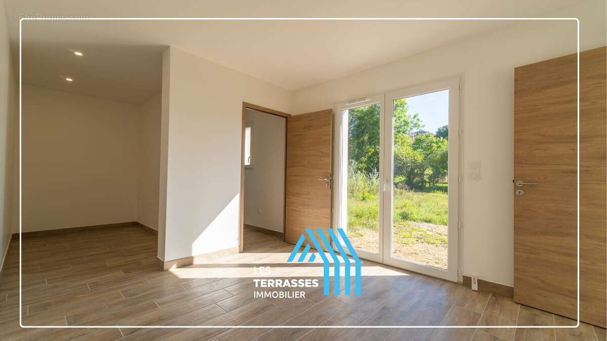 Maison à PIERRELATTE