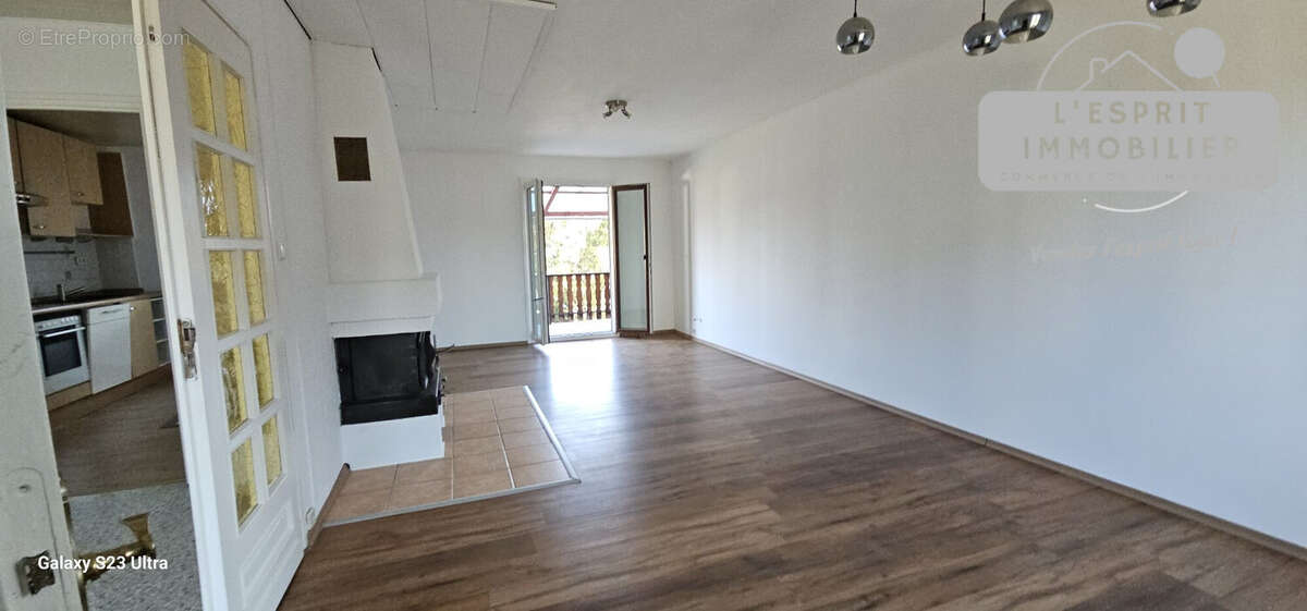 Maison à LIXING-LES-ROUHLING