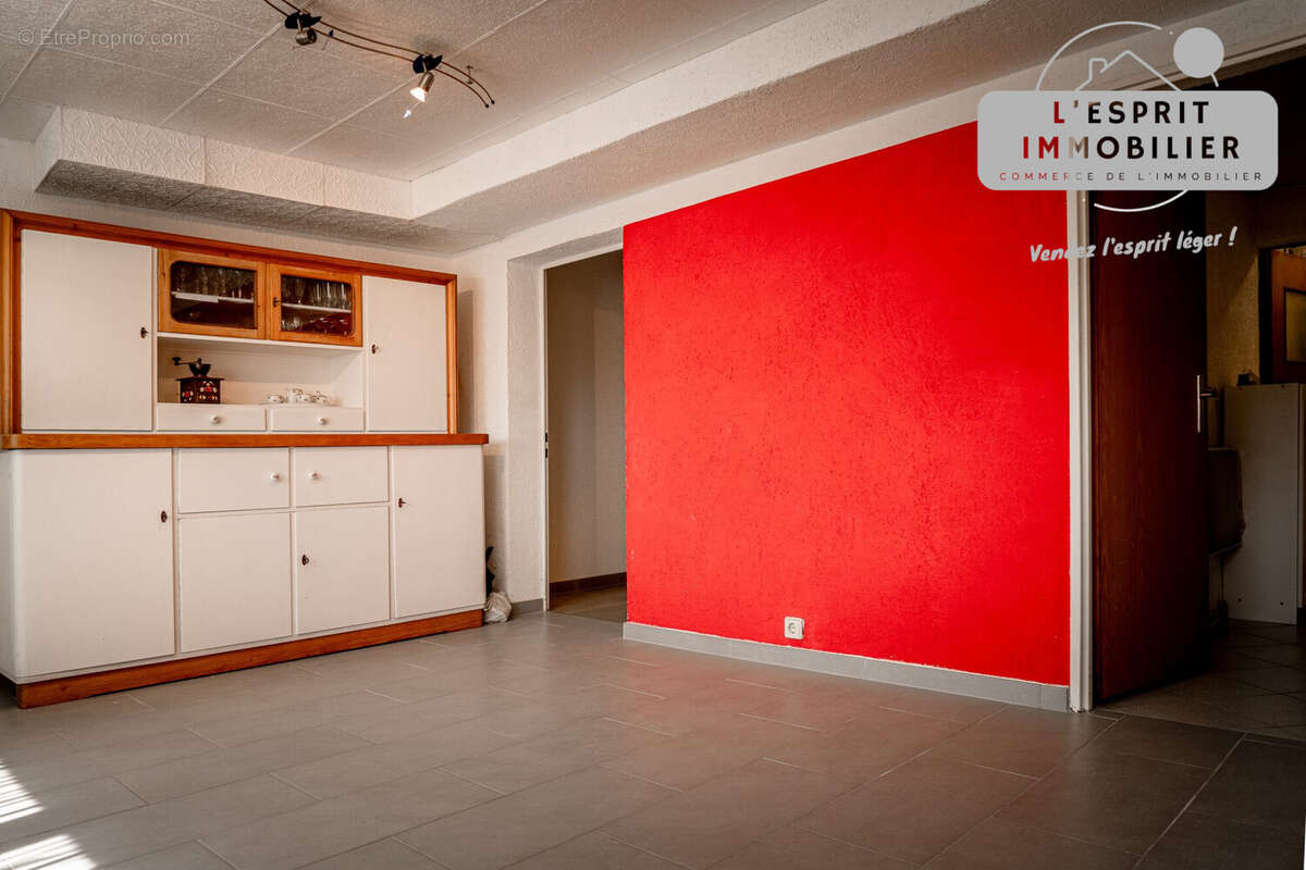 Maison à LIXING-LES-ROUHLING