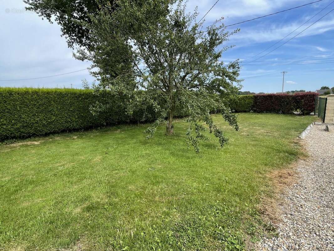 Maison à BEUZEVILLE-LA-GRENIER