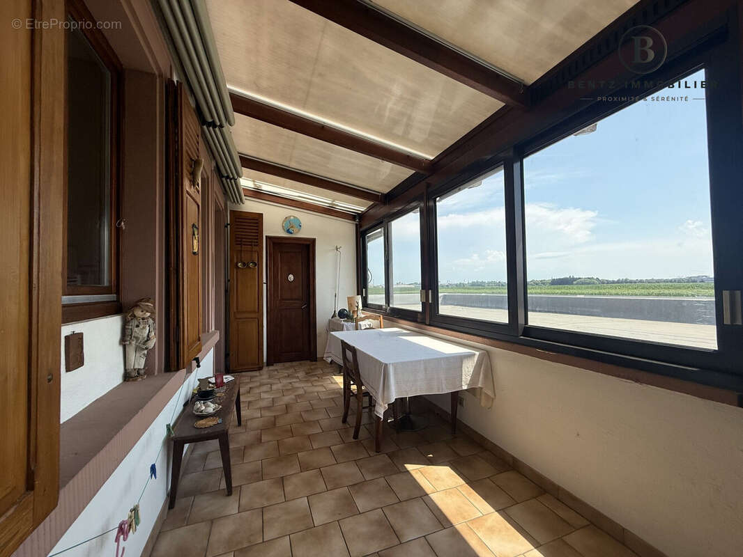 Maison à NIEDERHAUSBERGEN