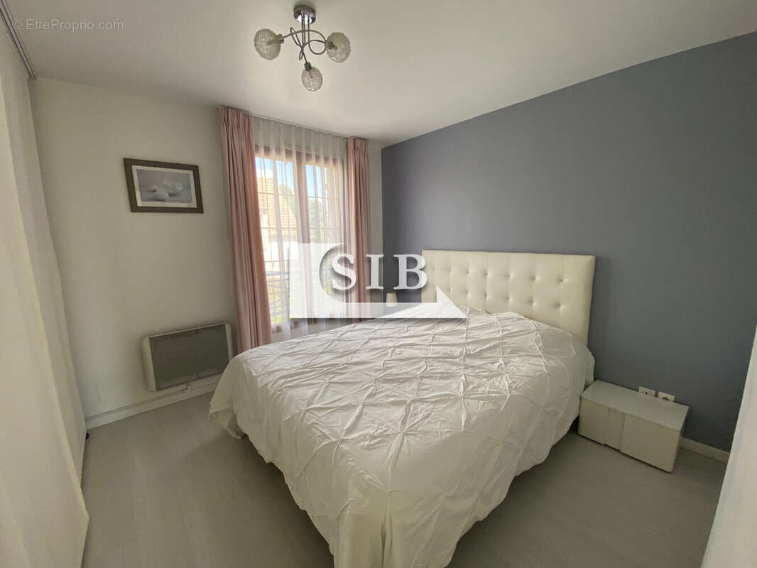 Maison à BALLAINVILLIERS