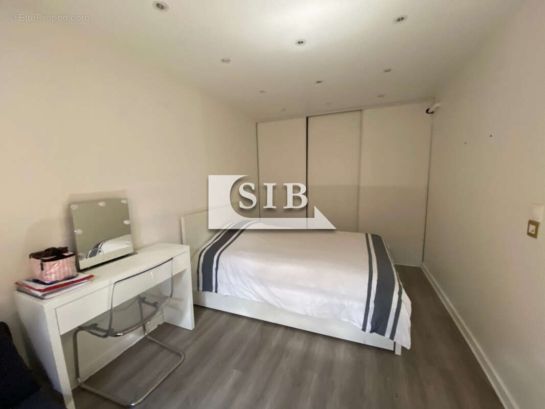 Maison à BALLAINVILLIERS