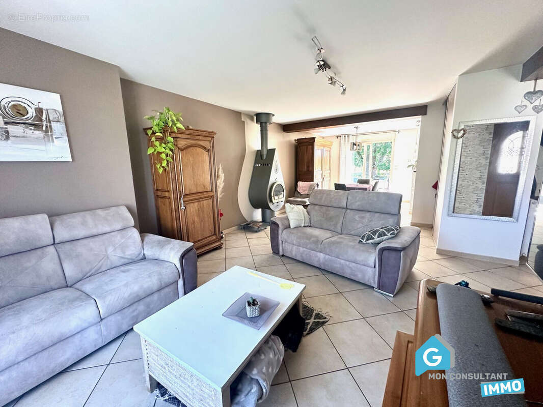 Maison à COMBERTAULT