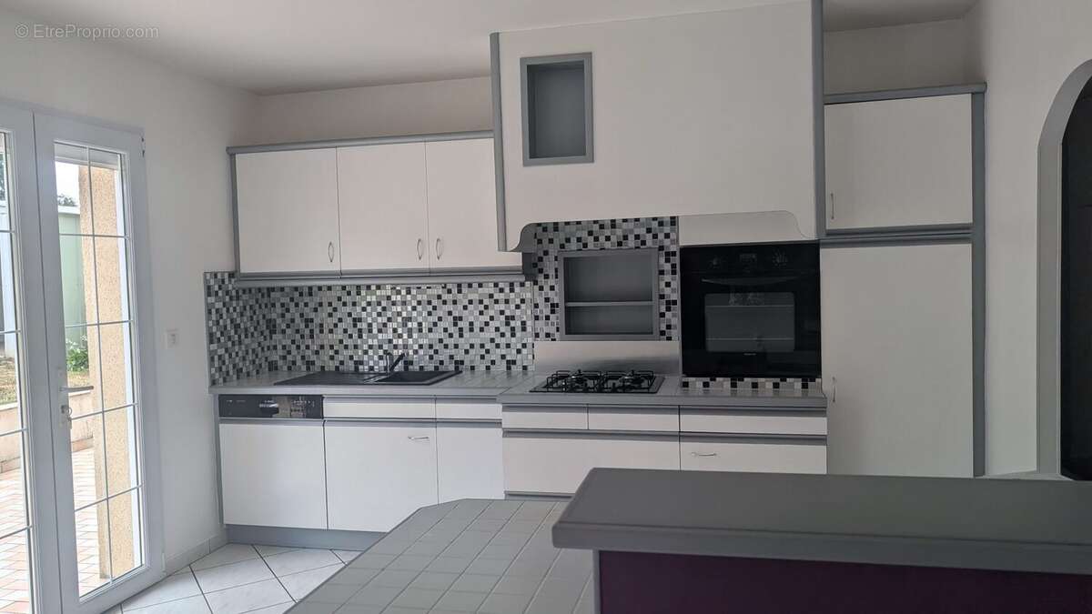 Maison à SAINT-LAMBERT-LA-POTHERIE