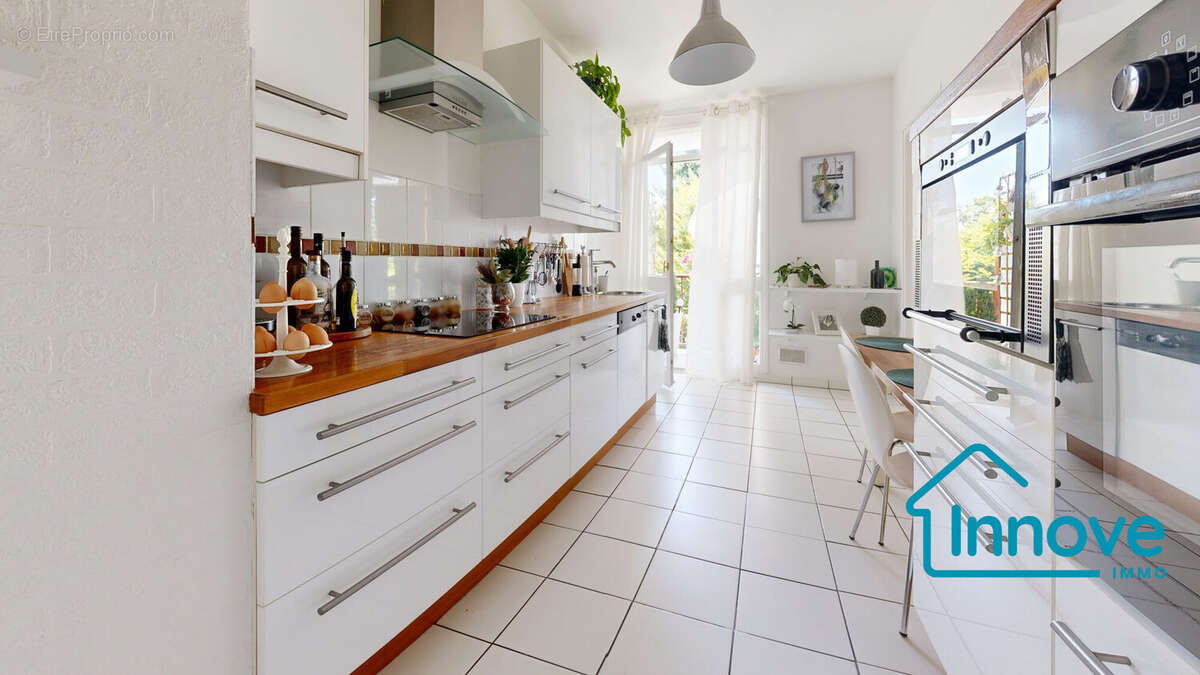 Appartement à VELIZY-VILLACOUBLAY