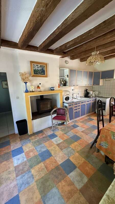 Maison à VILLEDIEU-LE-CHATEAU