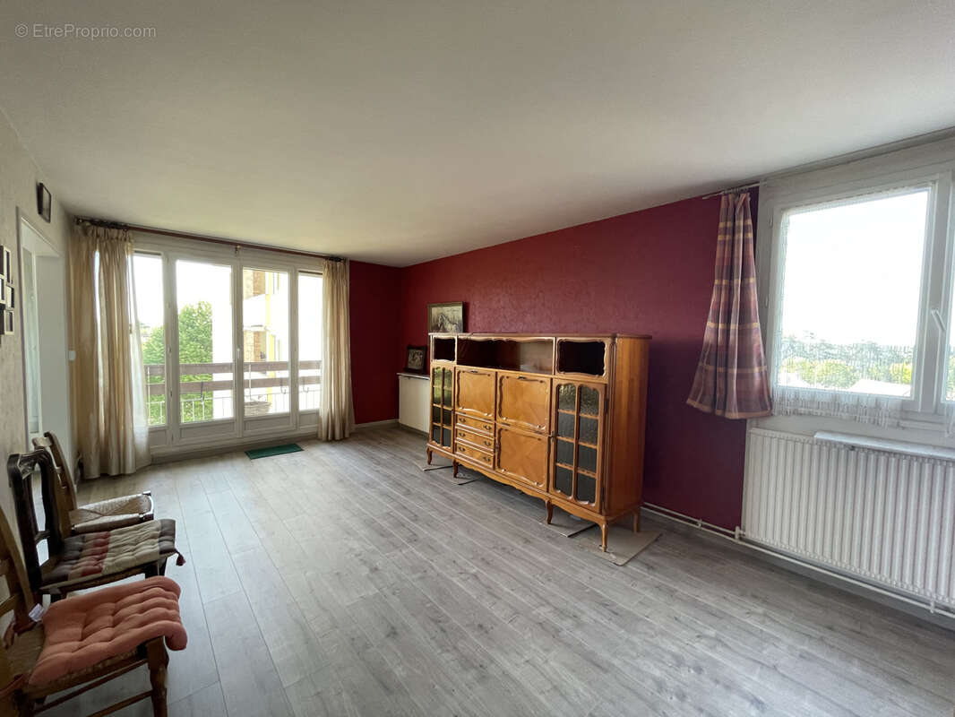 Appartement à PONTOISE
