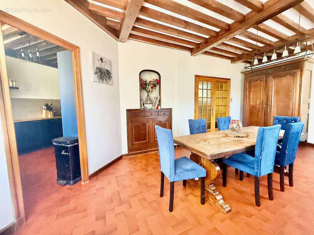 Maison à SALLES-ARBUISSONNAS-EN-BEAUJOLAIS