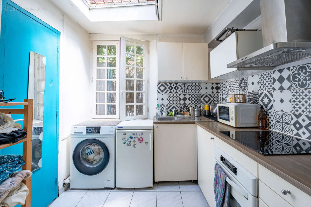 Appartement à MARSEILLE-5E