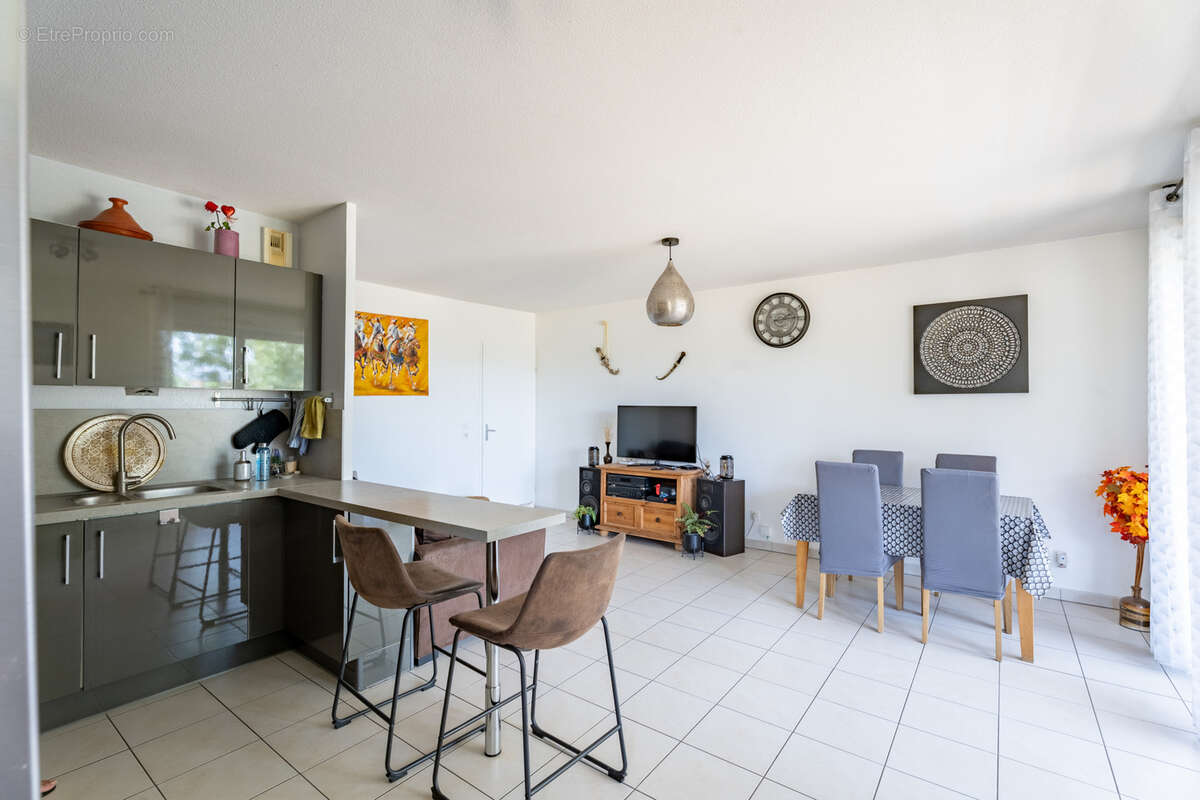 Appartement à MARSEILLE-14E