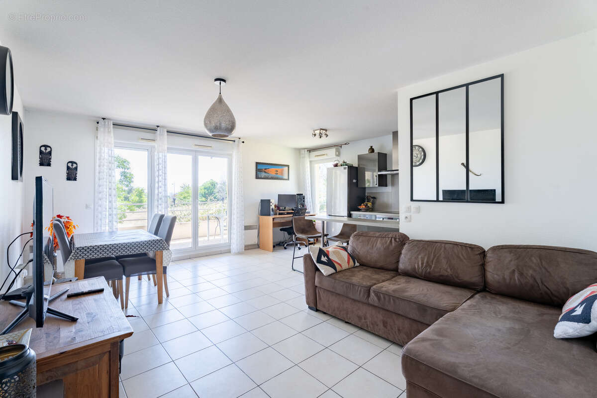 Appartement à MARSEILLE-14E