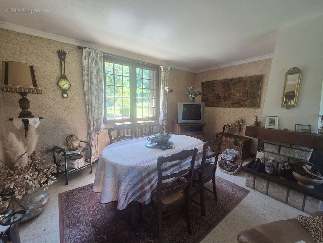 Maison à BRETONCELLES