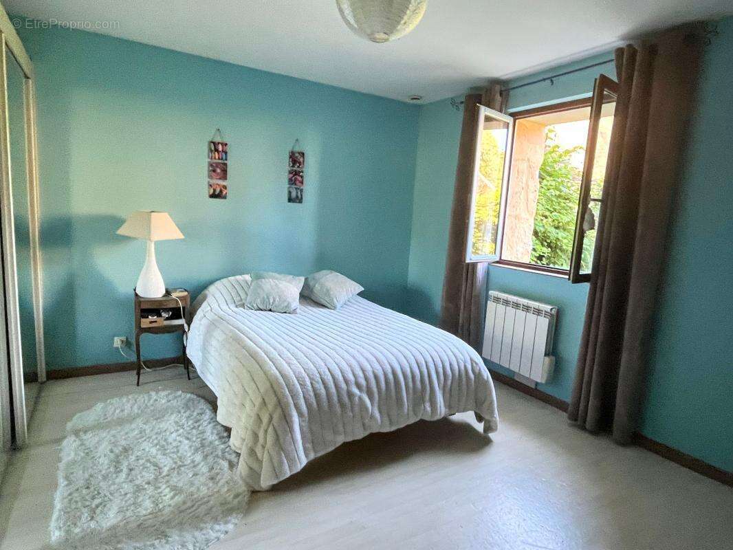 Maison à MEZIDON-CANON