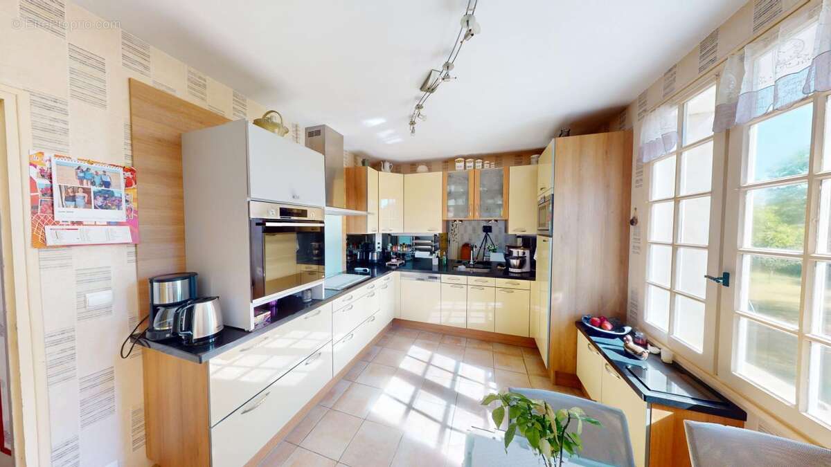 Maison à SAINT-BOUIZE