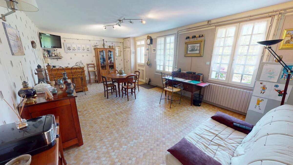 Maison à SAINT-BOUIZE