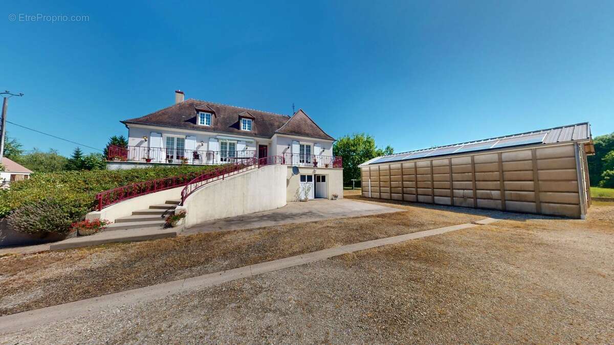 Maison à SAINT-BOUIZE