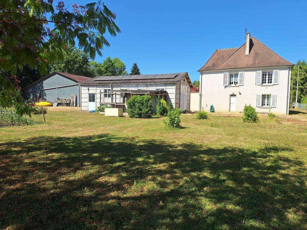 Maison à SAINT-BOUIZE