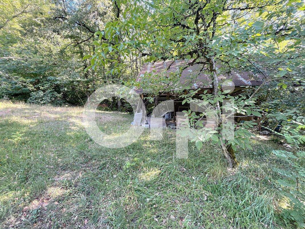 Terrain à BRIVE-LA-GAILLARDE