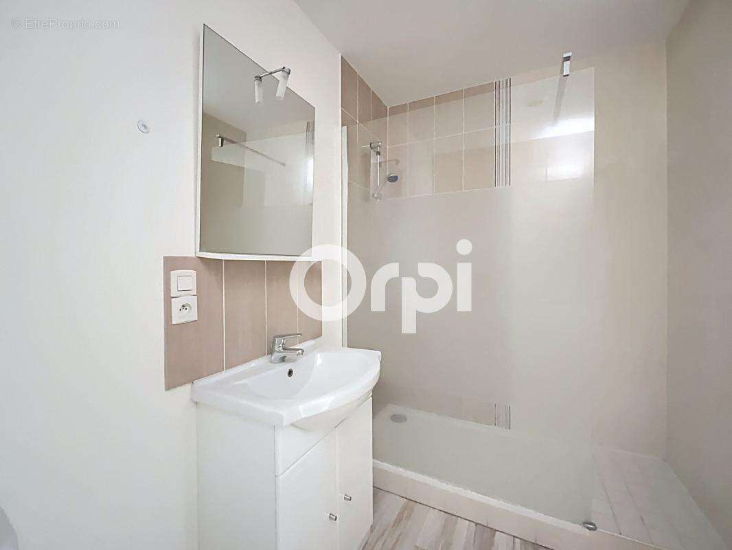 Appartement à BRIVE-LA-GAILLARDE