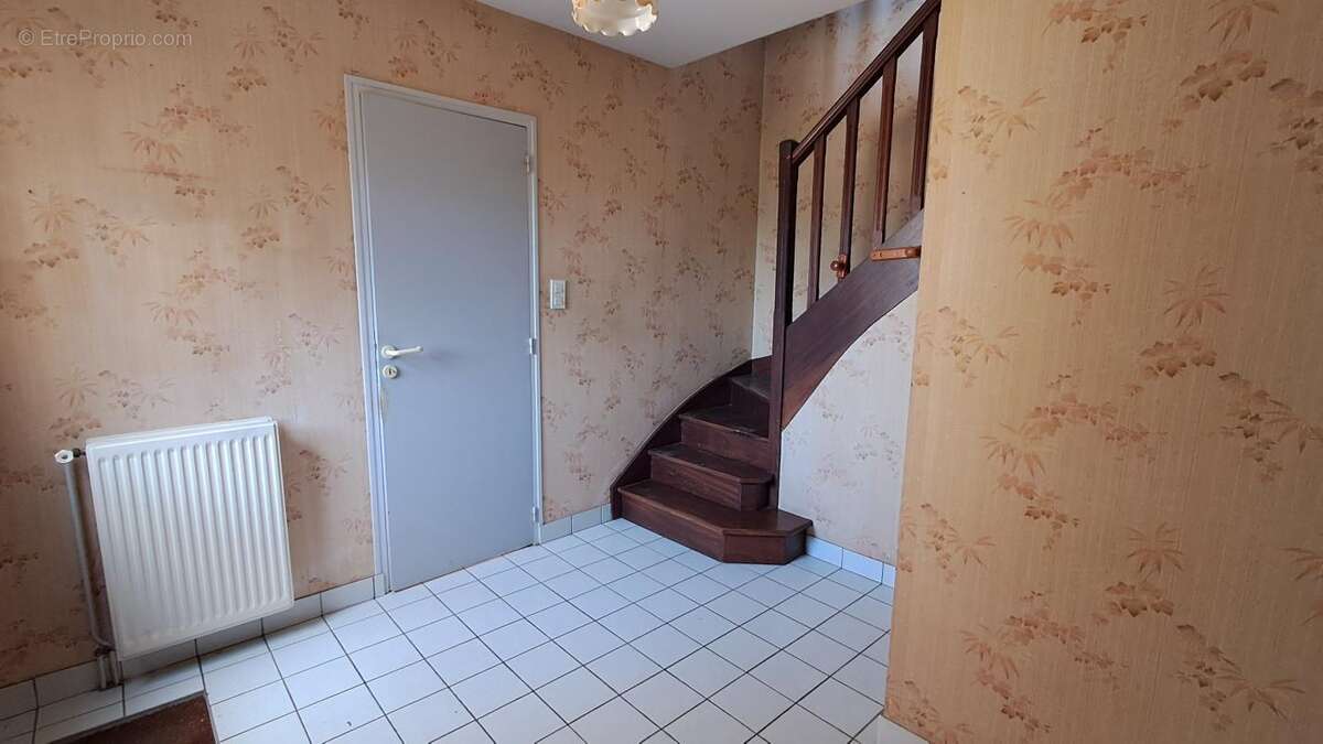 Maison à ERCE-EN-LAMEE