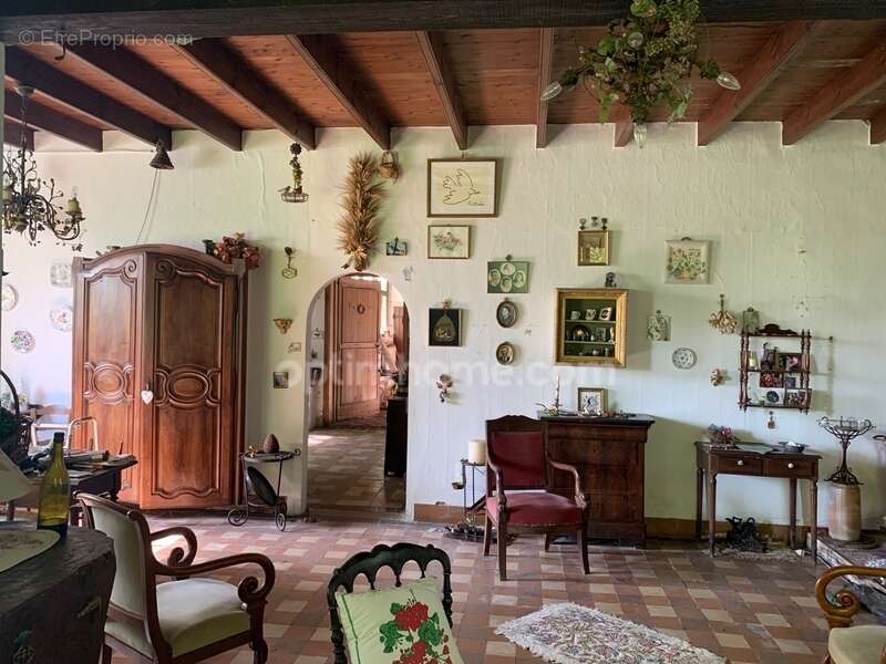 Maison à LES ATTAQUES